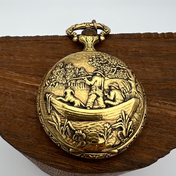 Other - Majestron - Quartz Pocket Watch with Hunters & Dogs